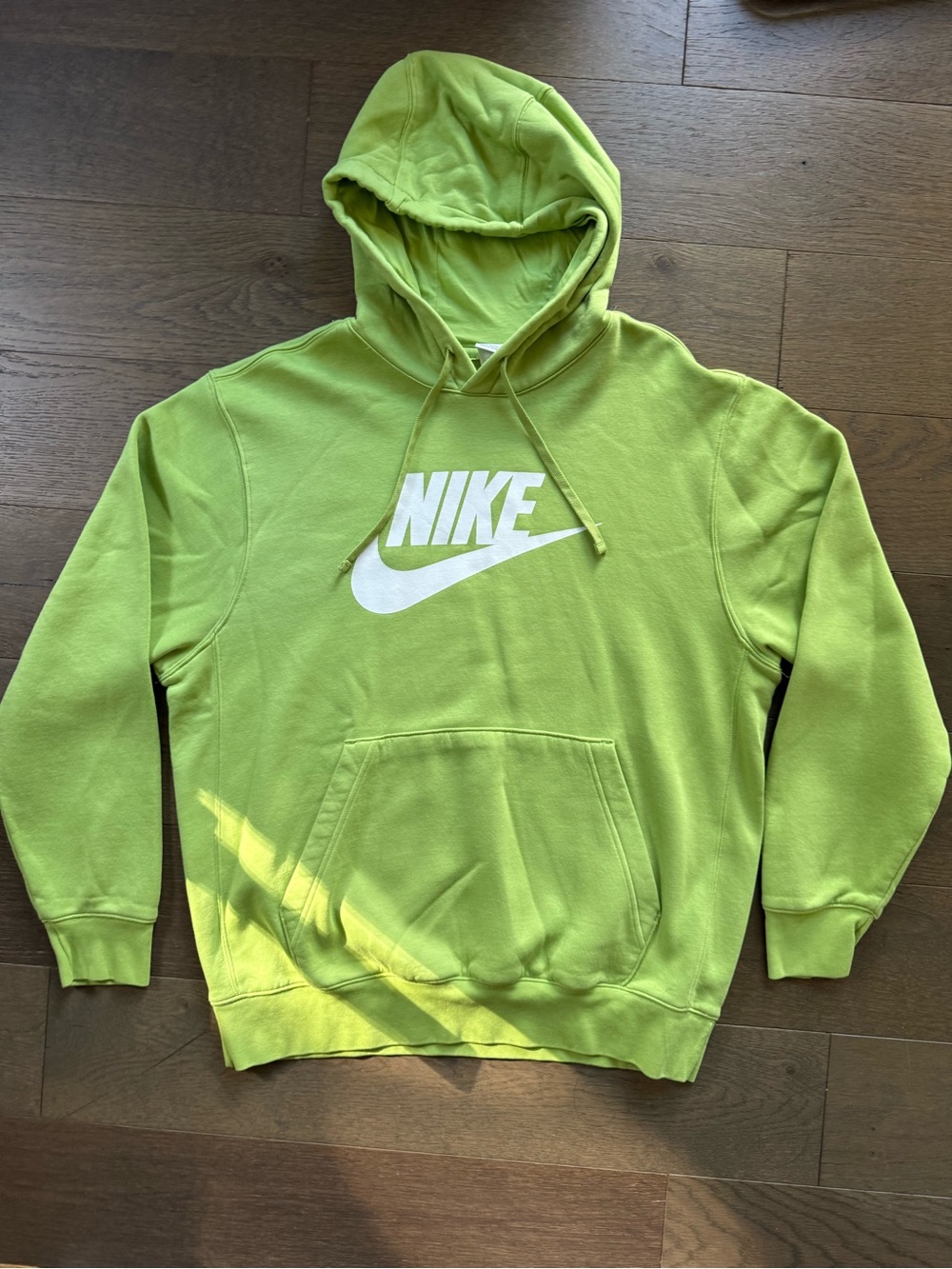Nike Sportswear Club Fleece Graphic Pullover Hoodie Liquid Lime Green Men's (L)